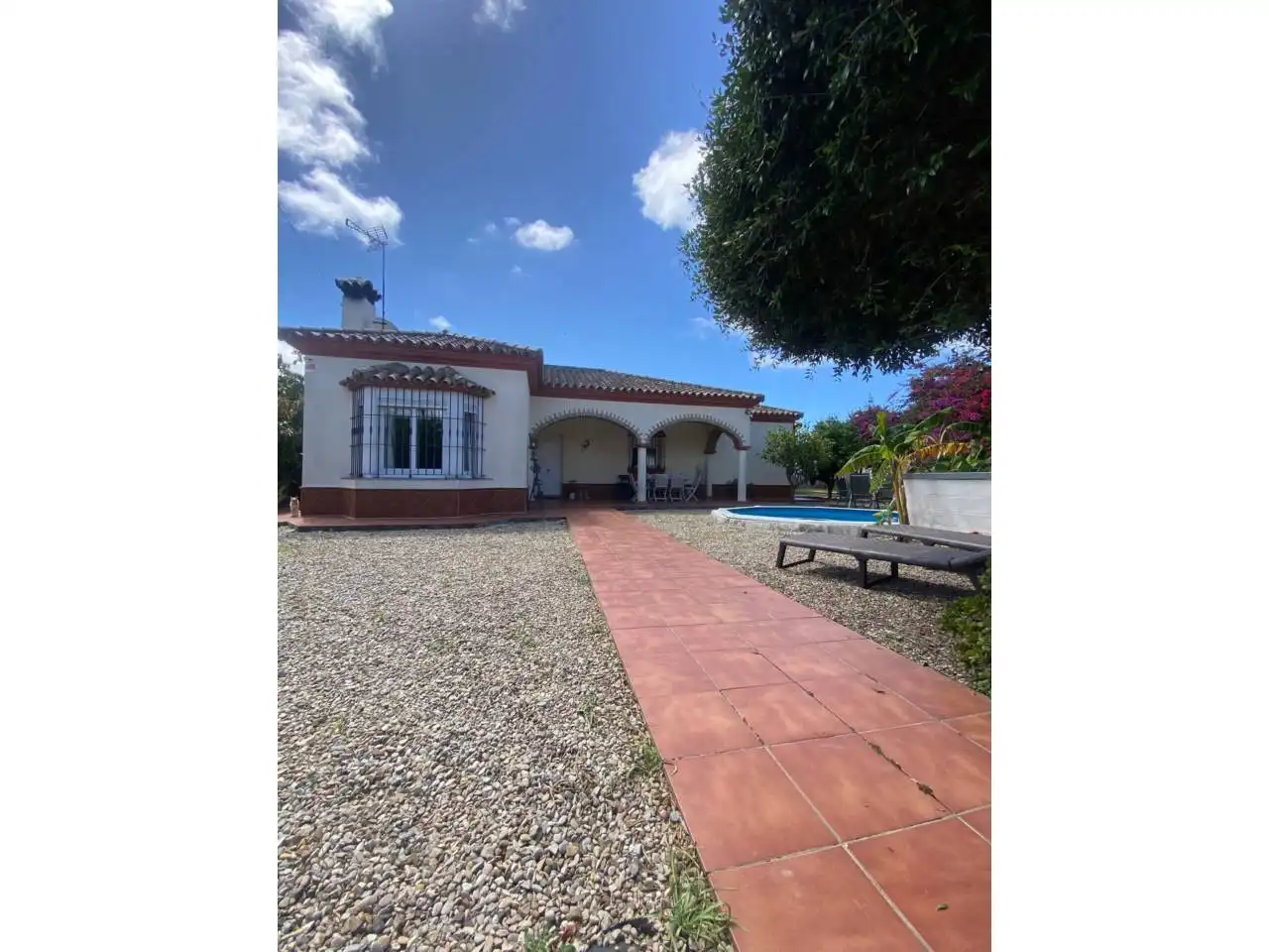 Villa mit Pool zum Verkauf in Los Gallos, imagen 3