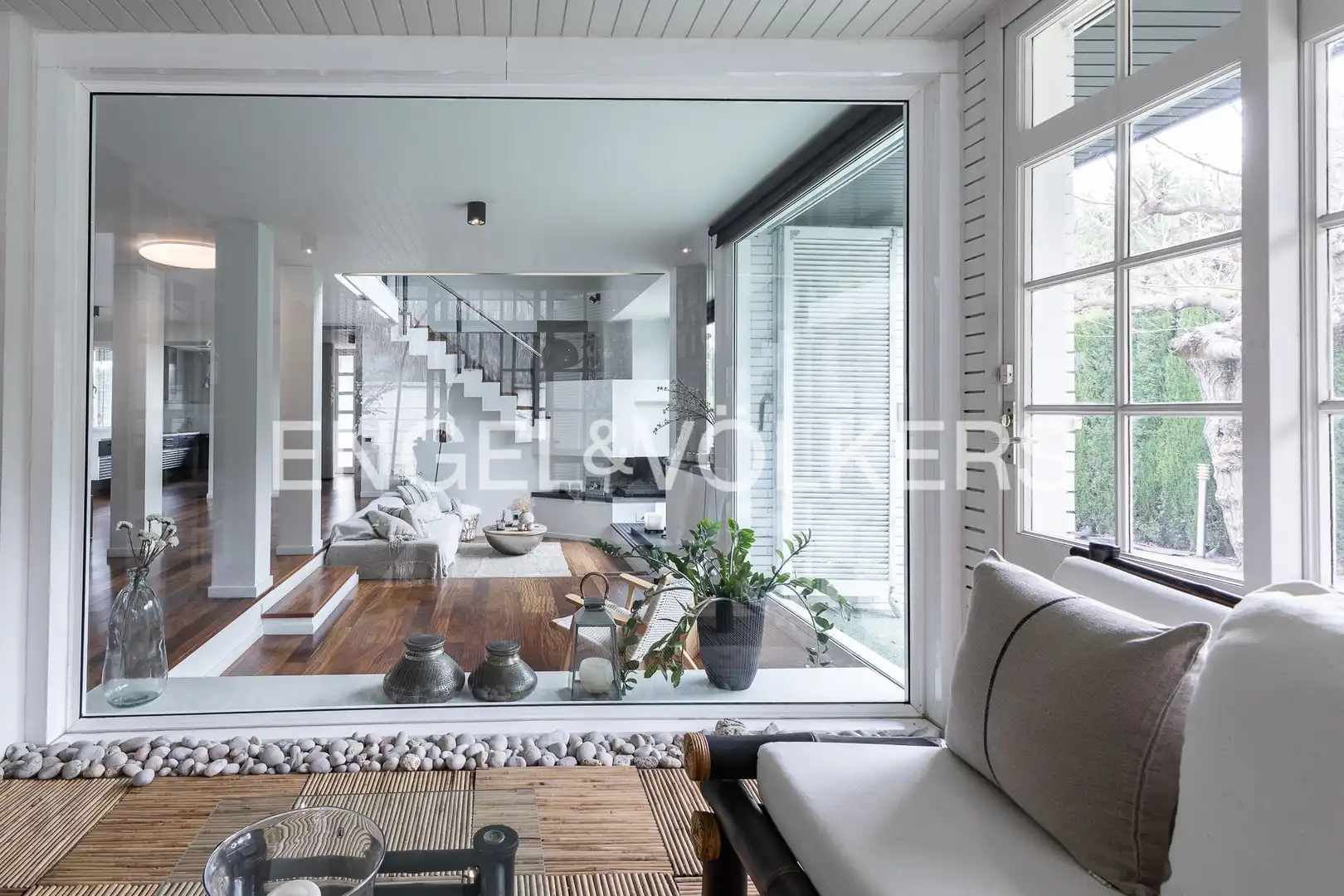 Sala de estar de Casa o chalet en venta en Canovelles con Aire acondicionado, Calefacción y Jardín privado