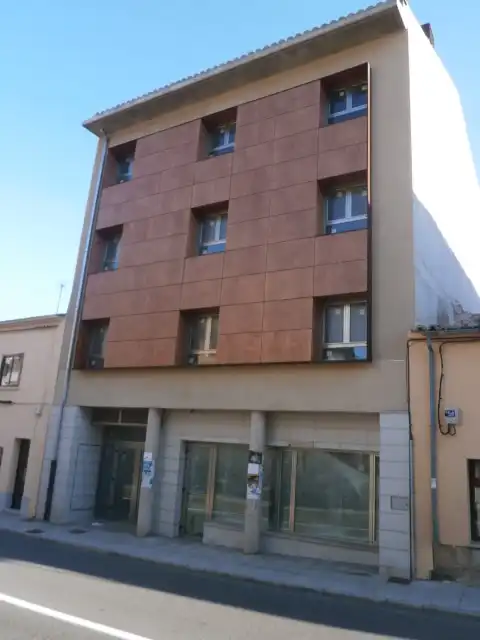 Außenansicht von Gebäude zum Verkauf in El Barraco  mit Gemeinschaftspool