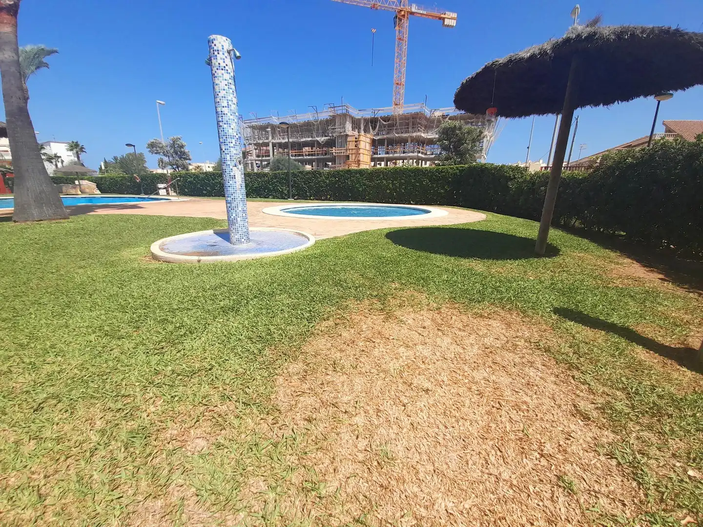 Schwimmbecken von Wohnungen zur Miete in Dénia mit Klimaanlage, Heizung und Privatgarten