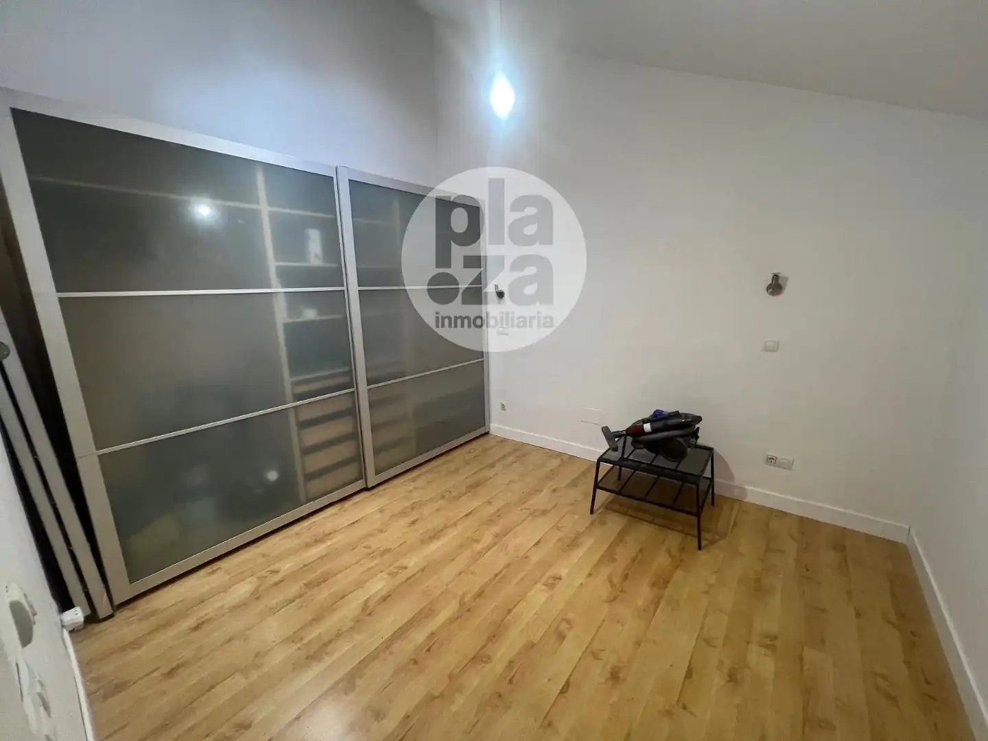 Flat for sale in Burgos  with Air Conditioner and Heating