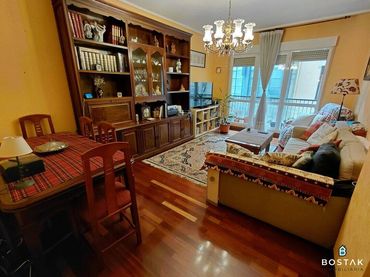 Flat with balcony for sale in Sorkunde Kalea