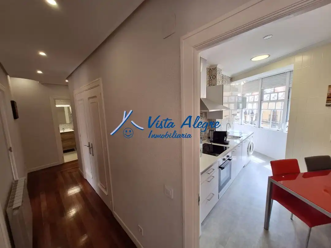 Apartamento en venta en Haro con Calefacción, Terraza y Amueblado