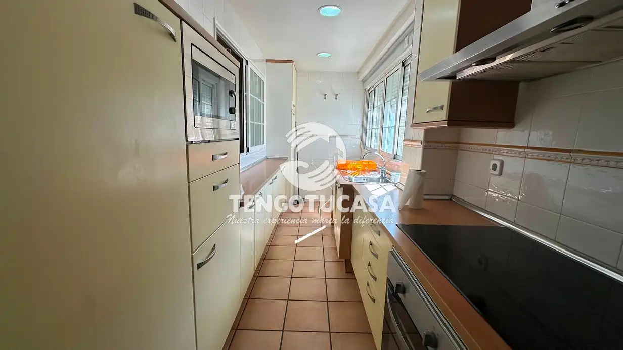 Kitchen of Flat for sale in Madrid  with Heating