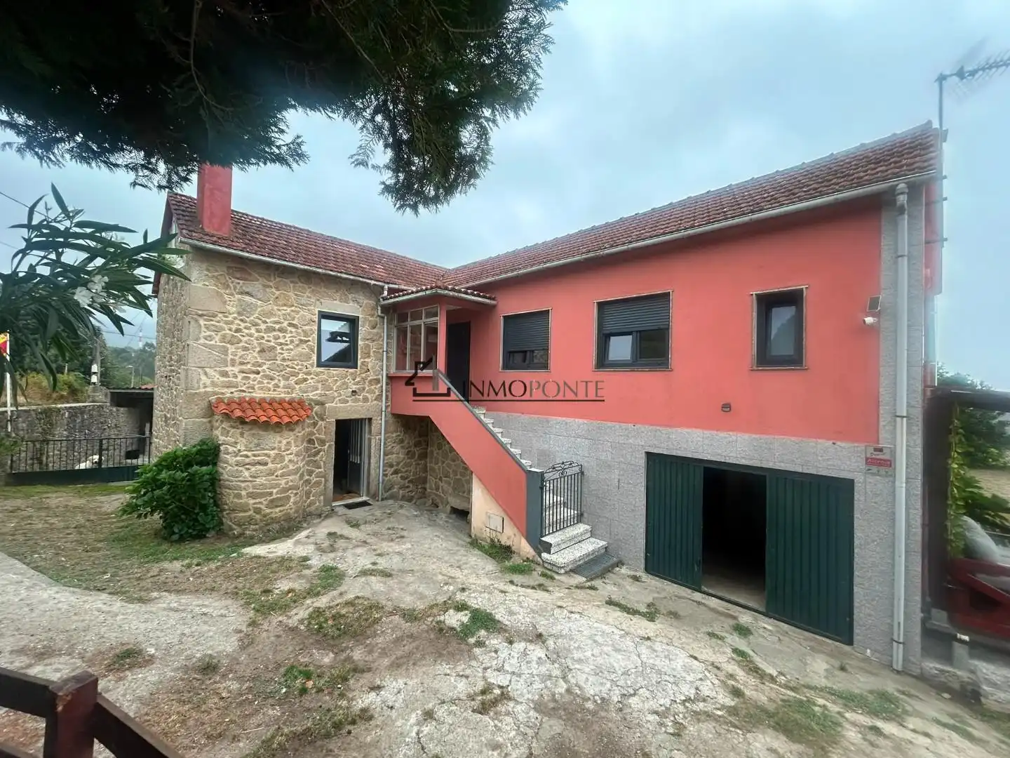Exterior view of Houses for sale in Moraña  with Heating, Private garden and Terrace