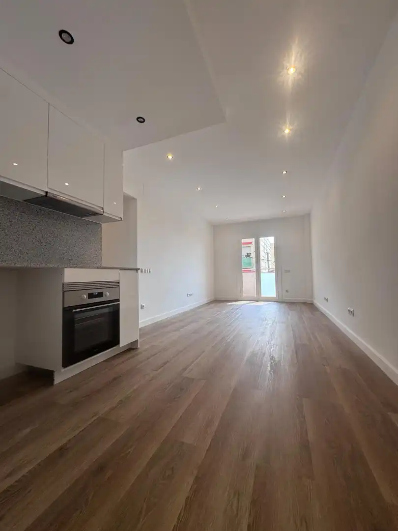 Flat for sale in Sant Vicenç Dels Horts
