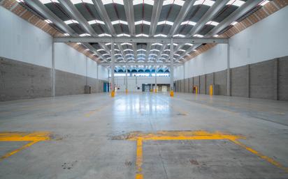 Nau industrial de lloguer en  Barcelona Capital