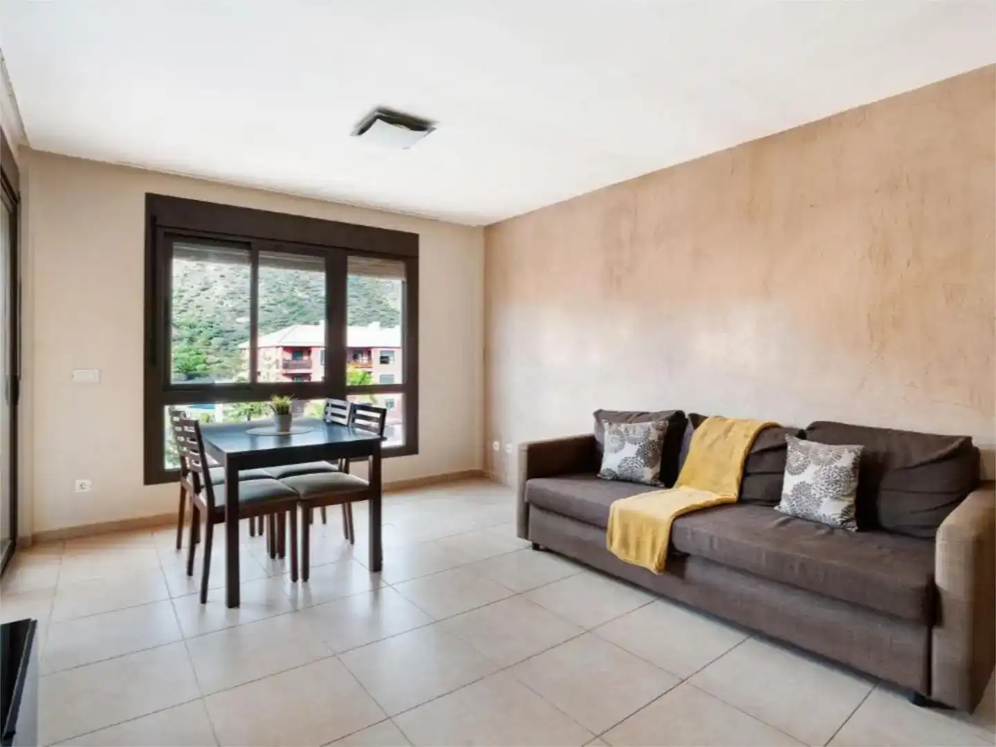 Wohnzimmer von Wohnung zur Miete in Arona