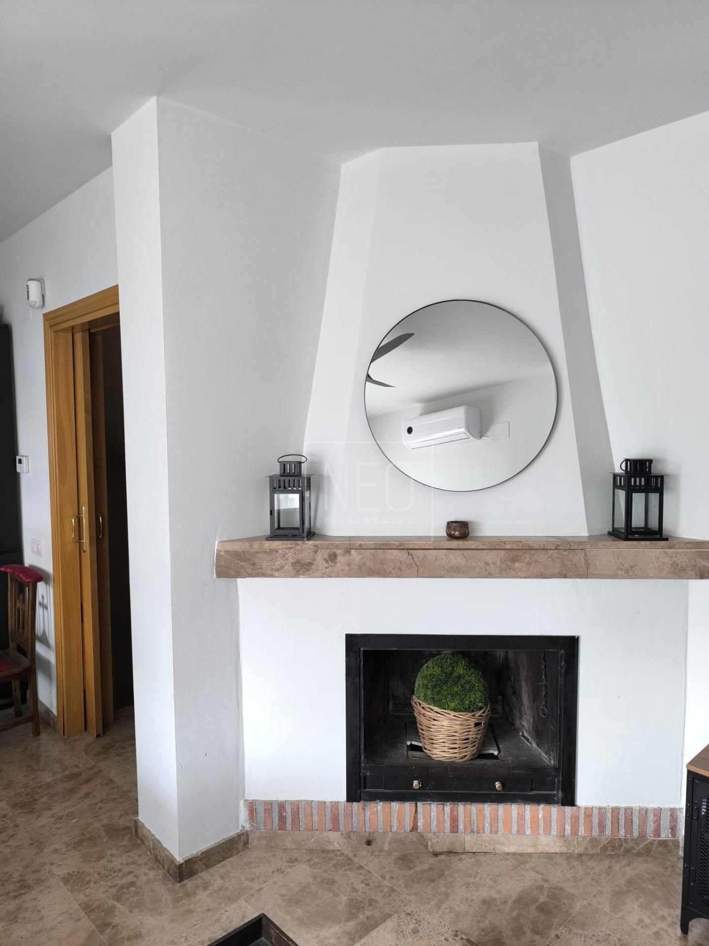 Dormitori de Casa adosada en venda en Atarfe amb Aire condicionat, Calefacció i Jardí privat