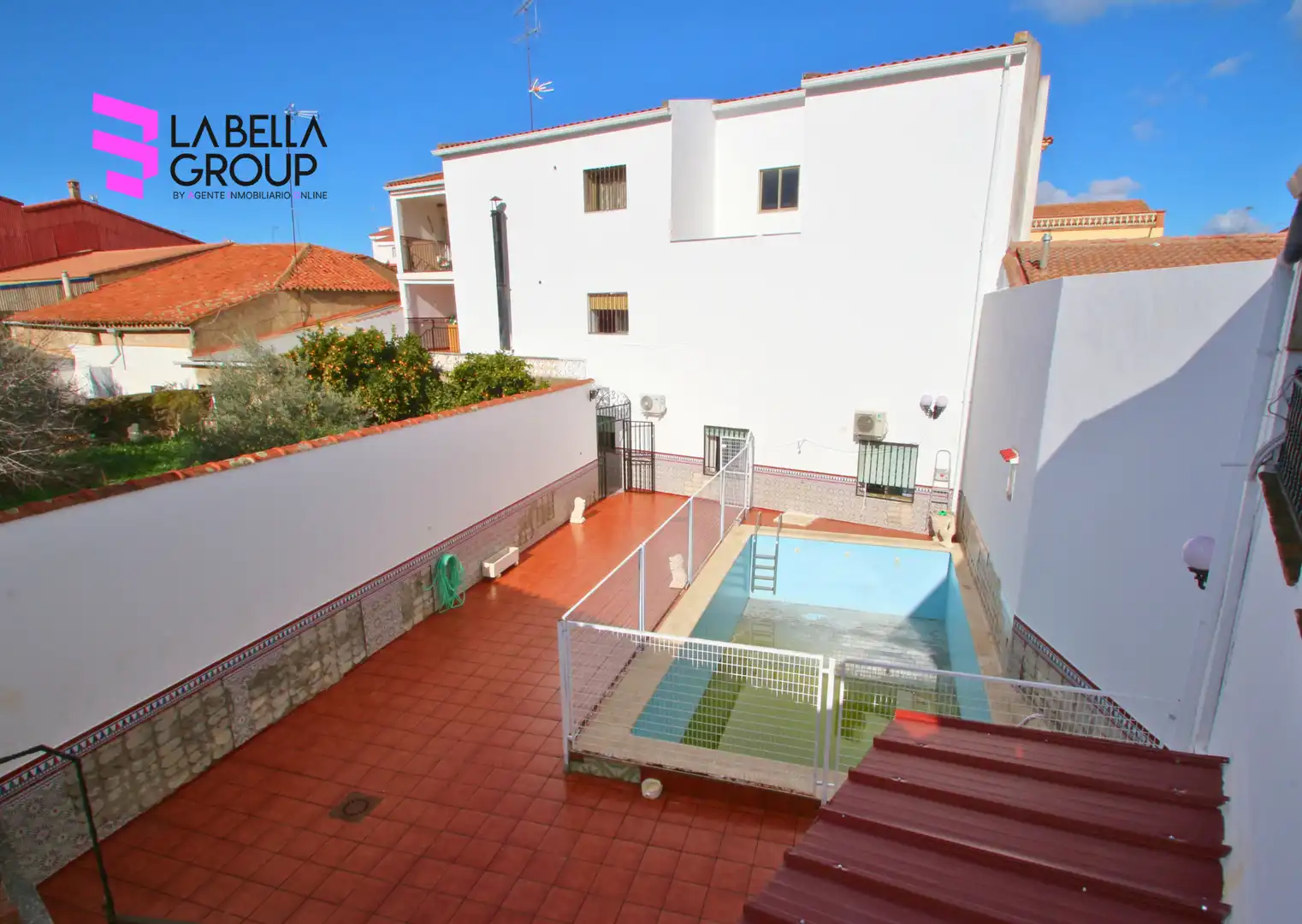 Piscina de Casa o xalet en venda en Orellana la Vieja amb Aire condicionat, Terrassa i Piscina
