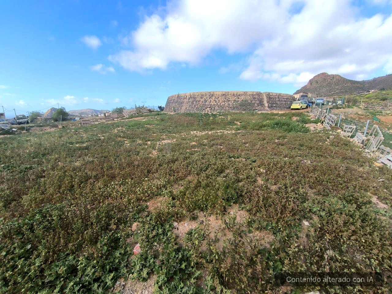 Land for sale in Arona