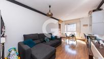 Living room of Flat for sale in  Barcelona Capital  with Air Conditioner, Parquet flooring and Oven