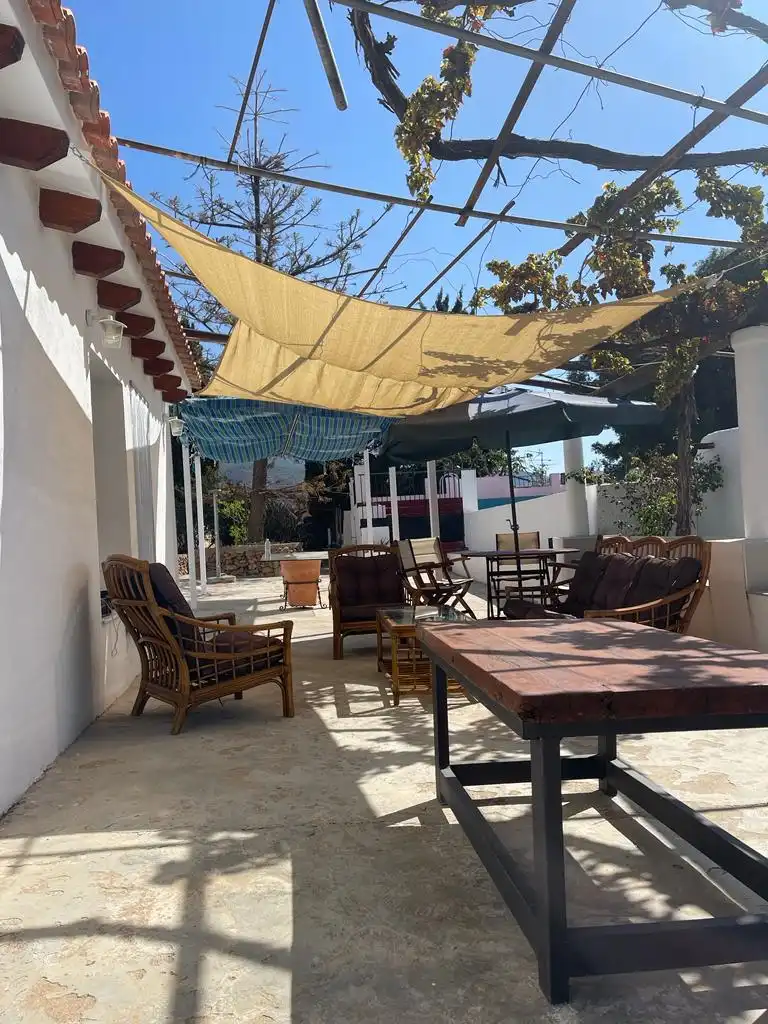 Casa rústica amb piscina en venda a Los Tablones - La Garnatilla, imagen 5