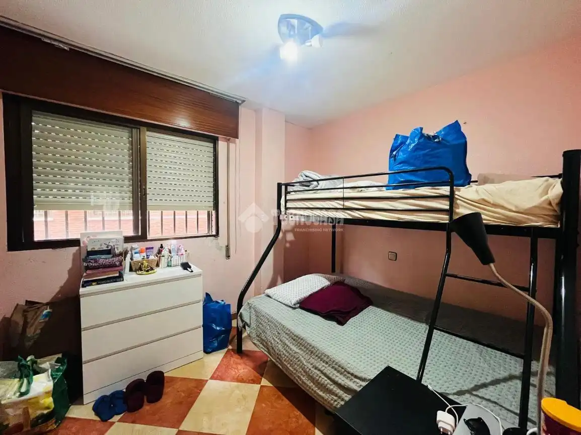 Schlafzimmer von Wohnung zum Verkauf in Villa de Vallecas