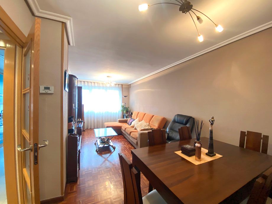 Living room of Flat for sale in Vitoria - Gasteiz  with Heating, Storage room and Furnished