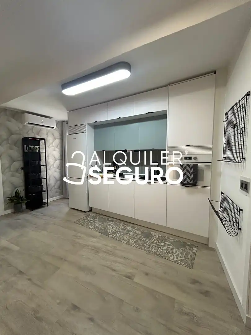 Cocina de Piso de alquiler en Alcalá de Henares con Aire acondicionado, Calefacción y Amueblado
