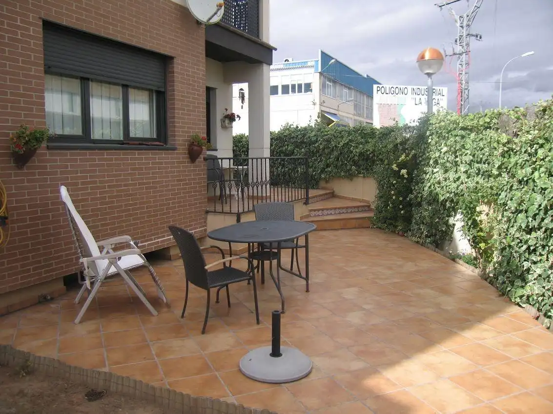 Casa a schiera con giardino in vendita a Briviesca