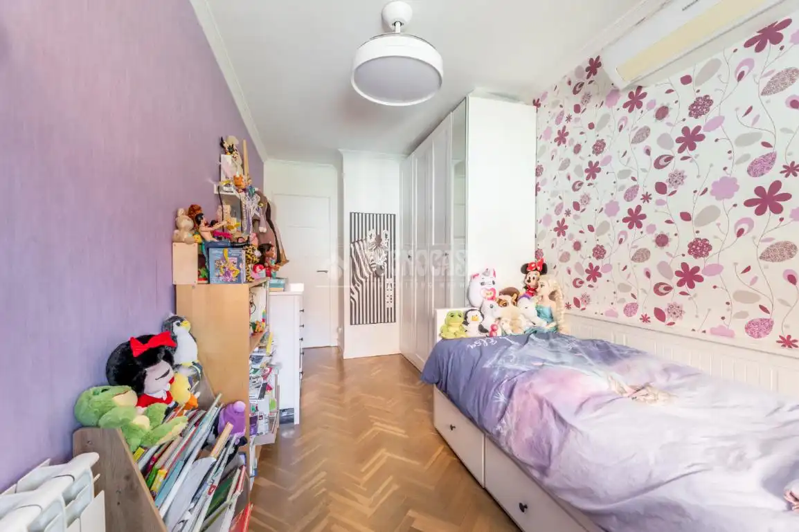 Schlafzimmer von Wohnung zum Verkauf in Las Rozas de Madrid mit Klimaanlage und Heizung