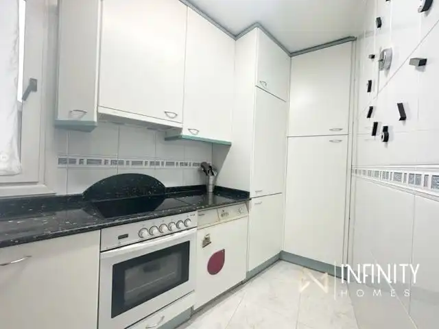 Cocina de Piso de alquiler en Bilbao  con Calefacción