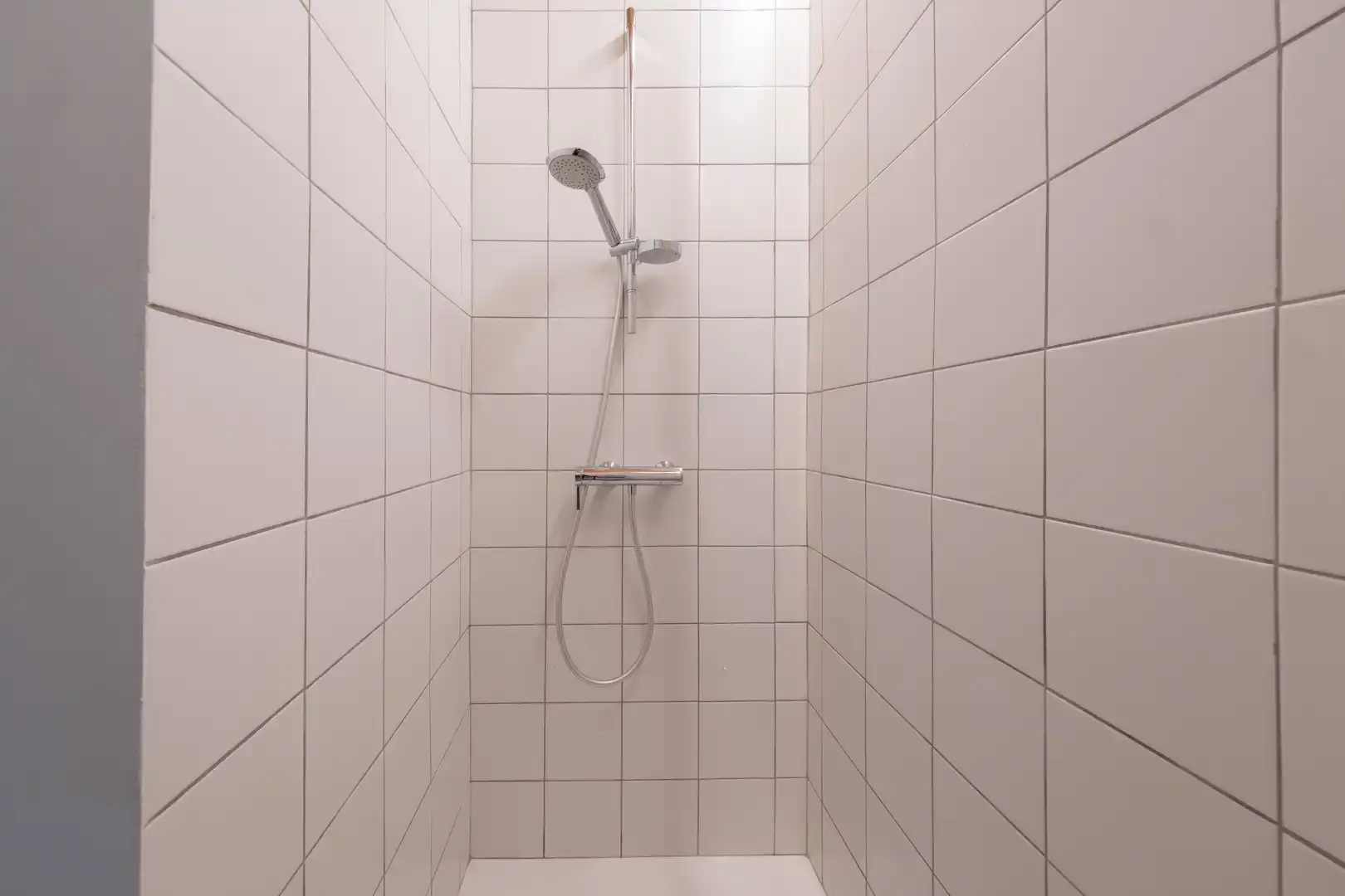 Bany de Oficina de lloguer en Las Palmas de Gran Canaria amb Aire condicionat