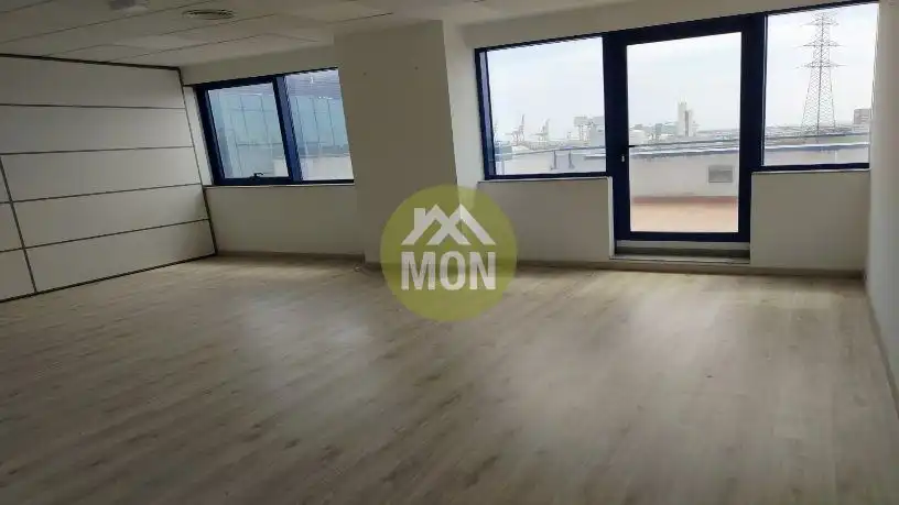 Büro zum Verkauf in Del Puerto (pol. ind. Ingruinsa), Avenida de Abril - 9 de Octubre