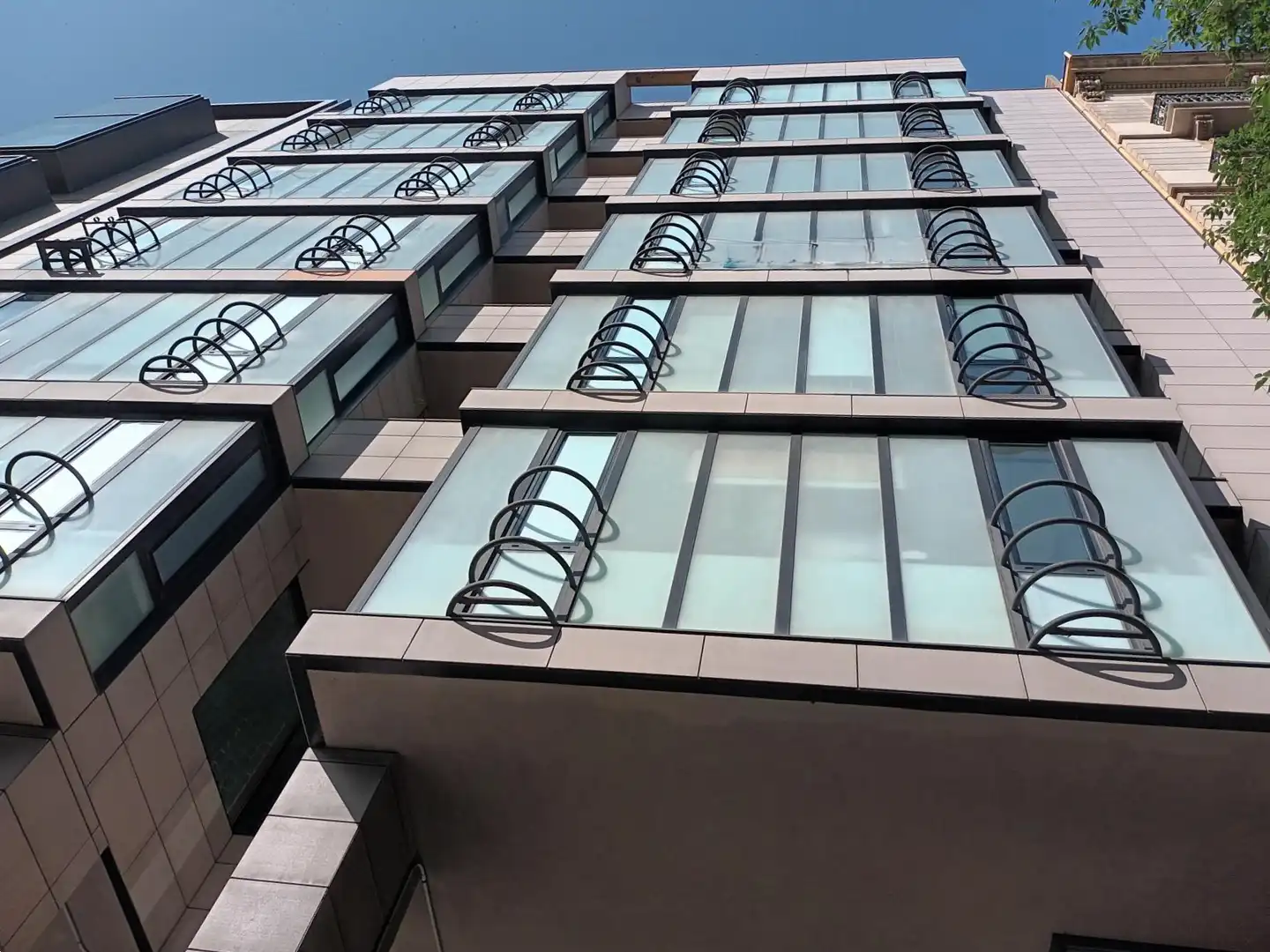 Vista exterior de Local en venta en Barcelona