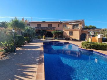 Villa avec piscine à vendre à Centro