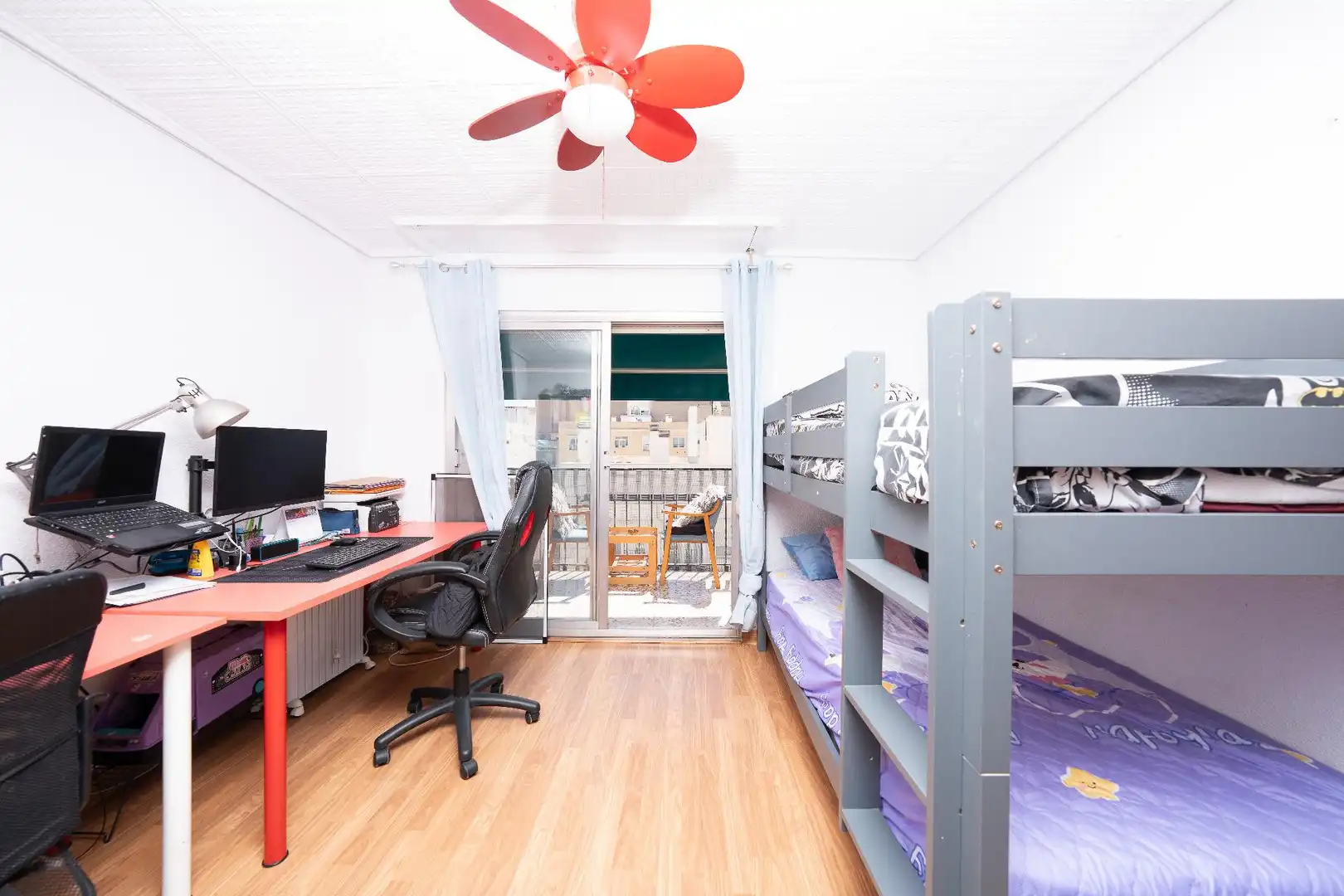 Bedroom of Flat for sale in Elche / Elx  with Heating, Furnished and Balcony