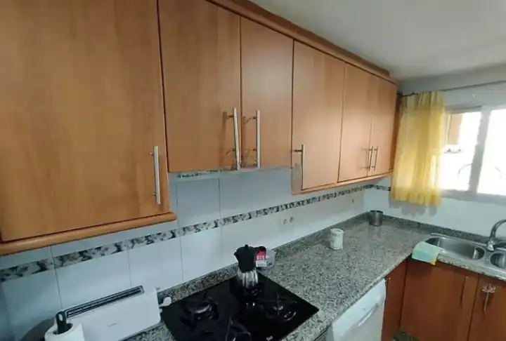 Flat with lift to rent in Carrer de l'Explorador Andrés 27, imagen 4