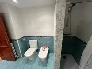 Bathroom of Flat for sale in Vic  with Heating, Storage room and Balcony