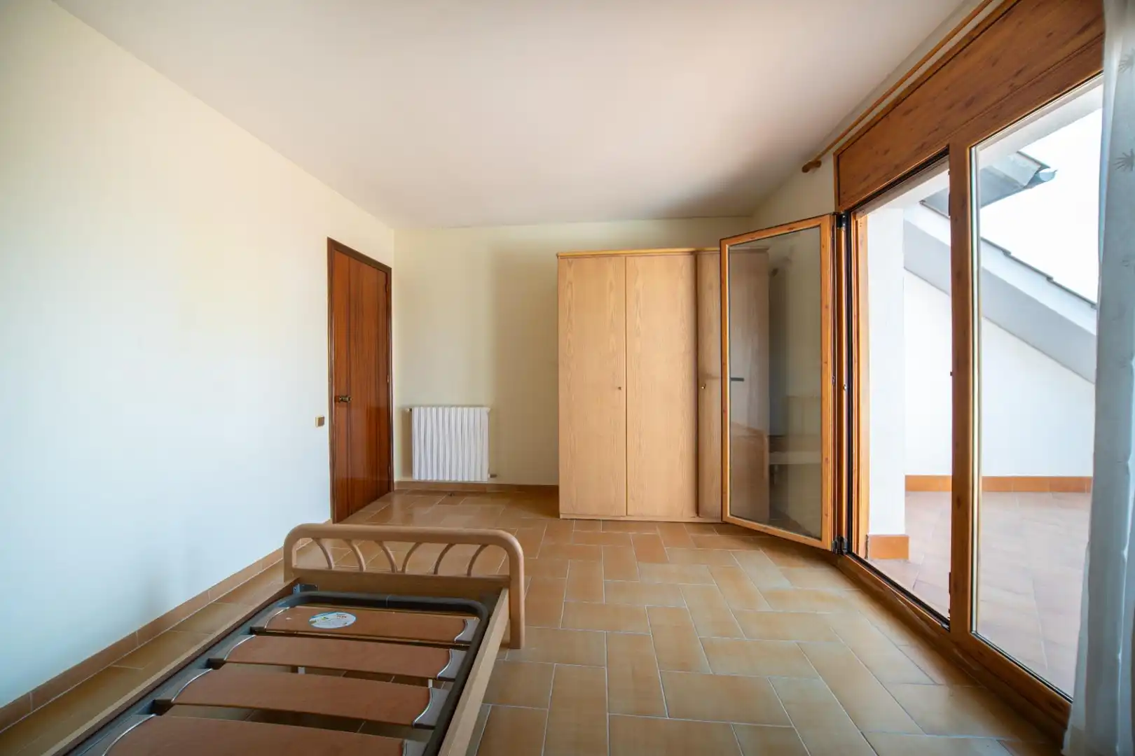 Dormitori de Casa o xalet en venda en Calaf amb Calefacció, Terrassa i Moblat