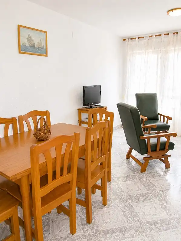 Apartamento con ascensor en alquiler en Avinguda del Papa Luna 10, imagen 11
