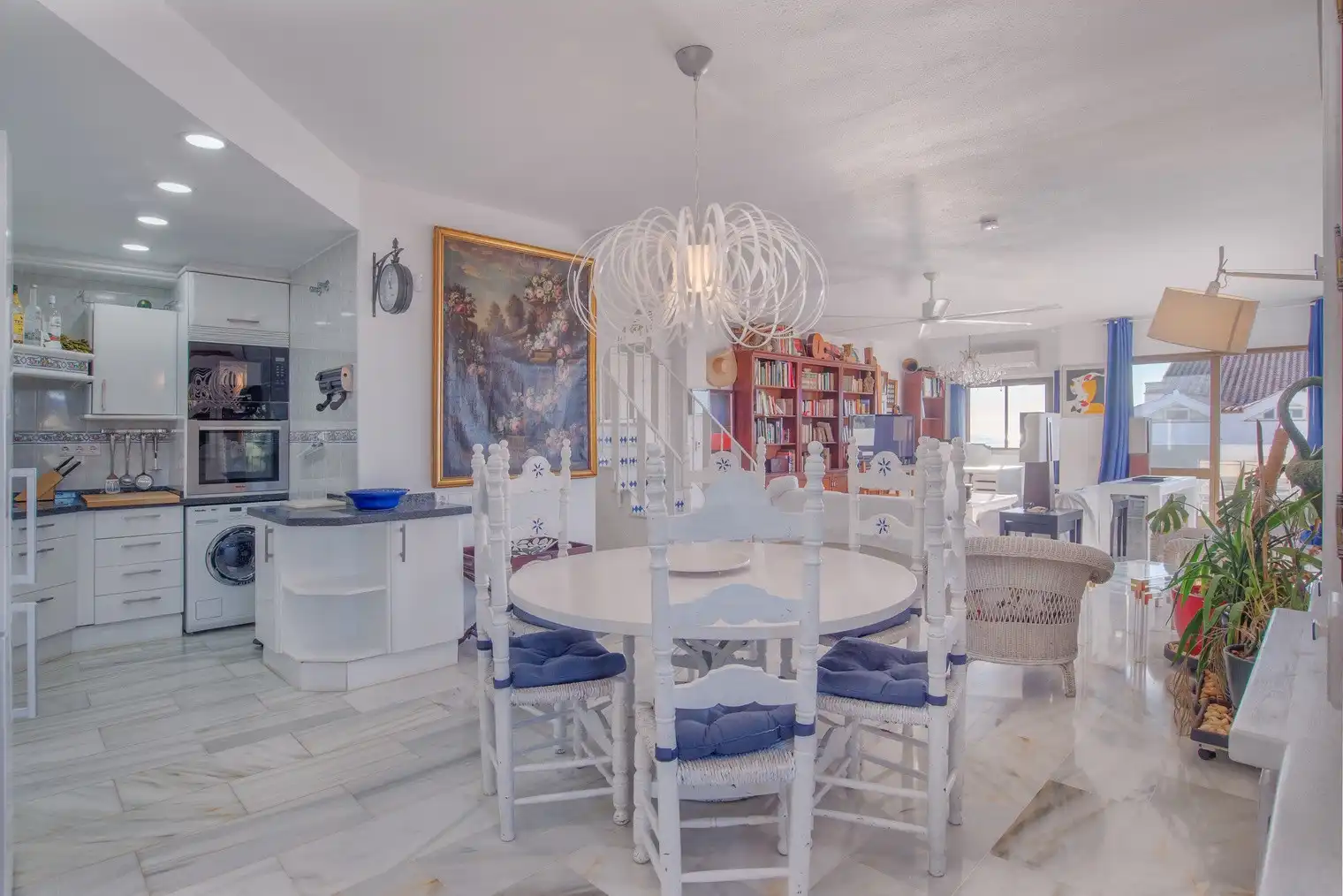 Esszimmer von Maisonette zur Miete in Estepona mit Klimaanlage, Terrasse und Schwimmbad