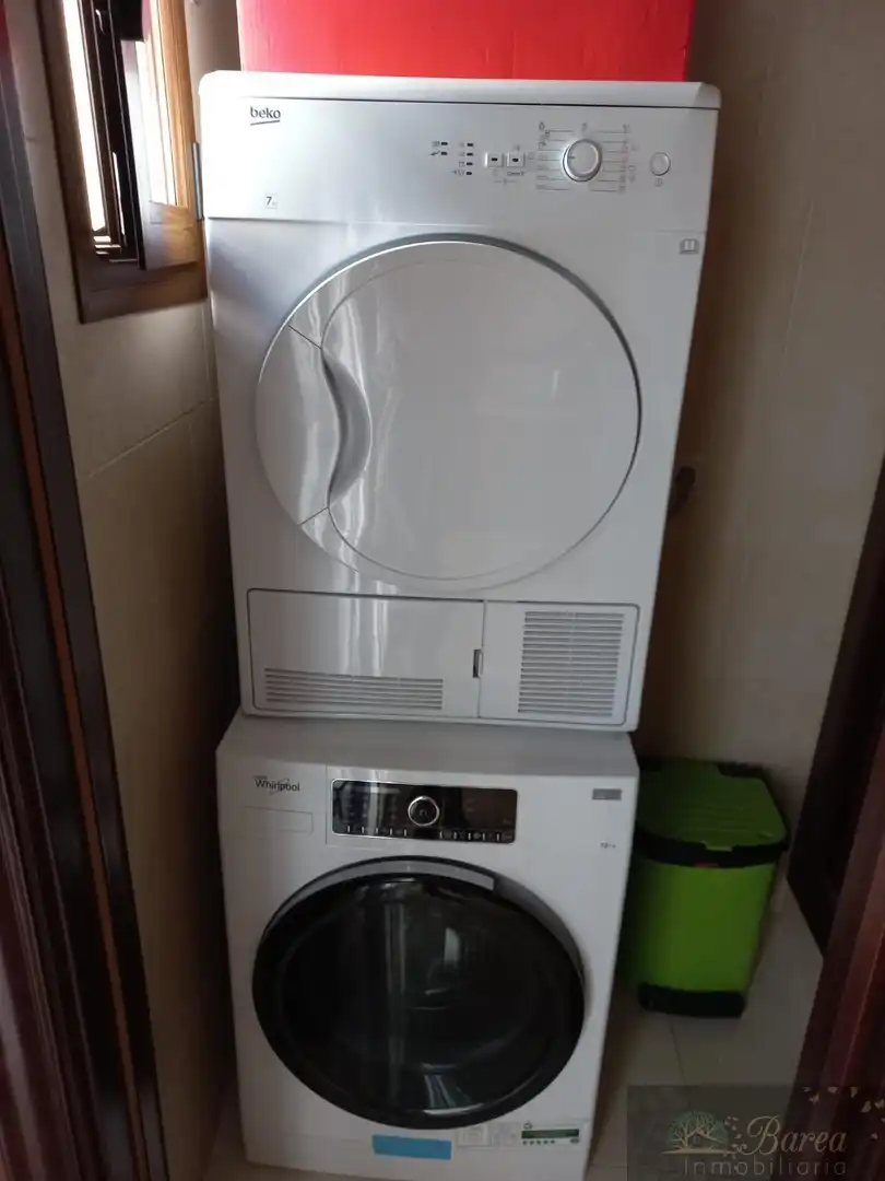 Piso en venta en Rute con Terraza y Balcón