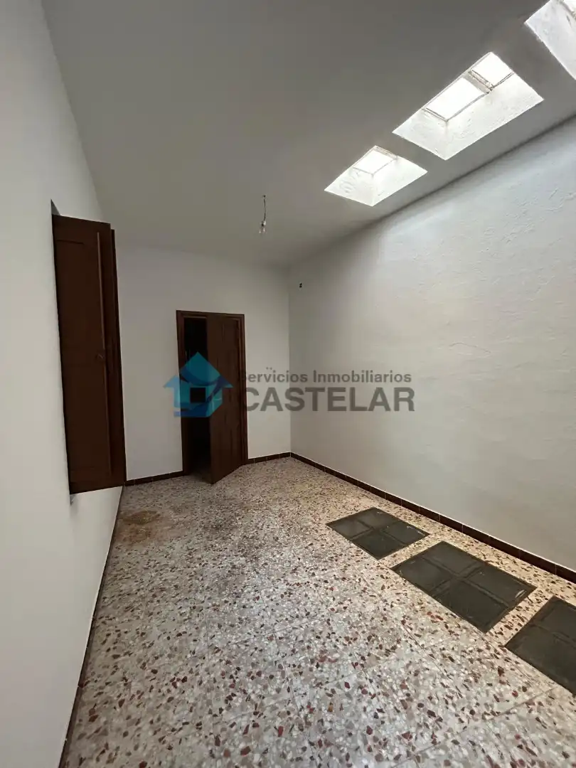 Casa adosada en venta en Salvaleón con Amueblado