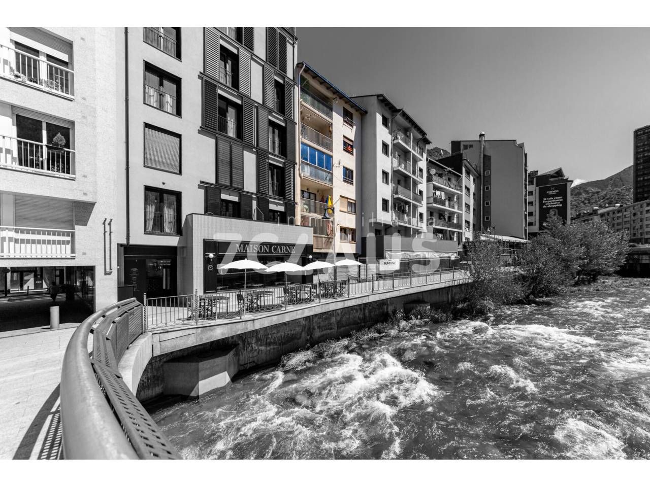 Building for sale in dr. Mitjavila , Centro