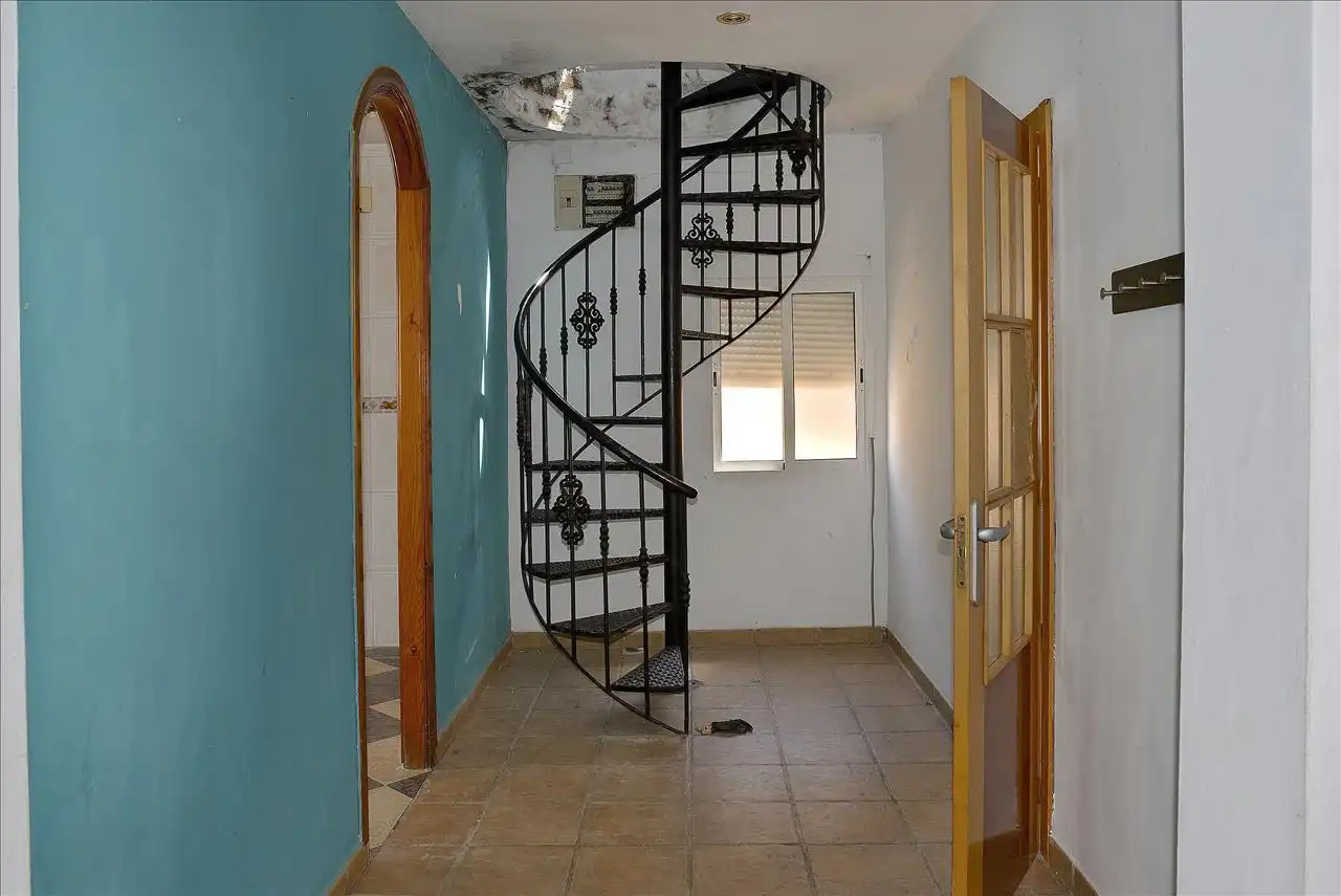 Casa adosada en venta en Algeciras con Terraza
