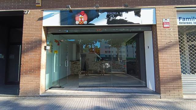 Local comercial en Alquiler en Carrer FRANCESC FERRER I GUARDIA en Can Borrell