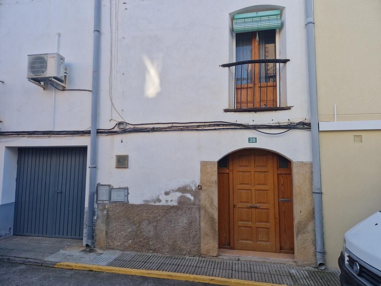 Vista exterior de Casa o xalet en venda en Riba-roja d'Ebre amb Terrassa