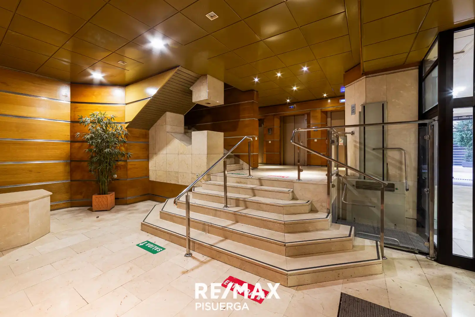Office for sale in Valladolid  with Heating and Furnished