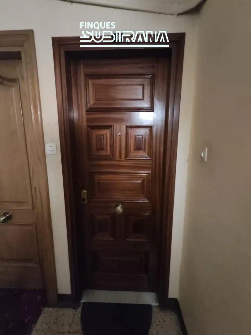 Piso en venta en Igualada con Calefacción y Balcón
