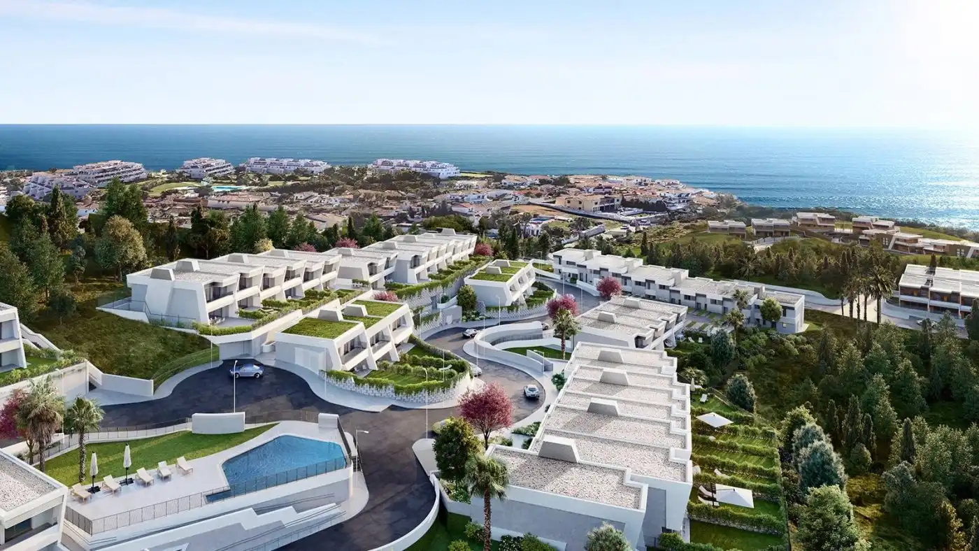 Chalet con jardín en venta en El Faro de Calaburra - Chaparral, imagen 2