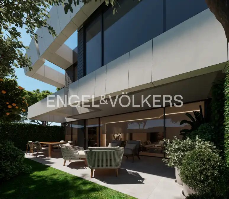 Terraced house with pool for sale in Moncloa - Aravaca