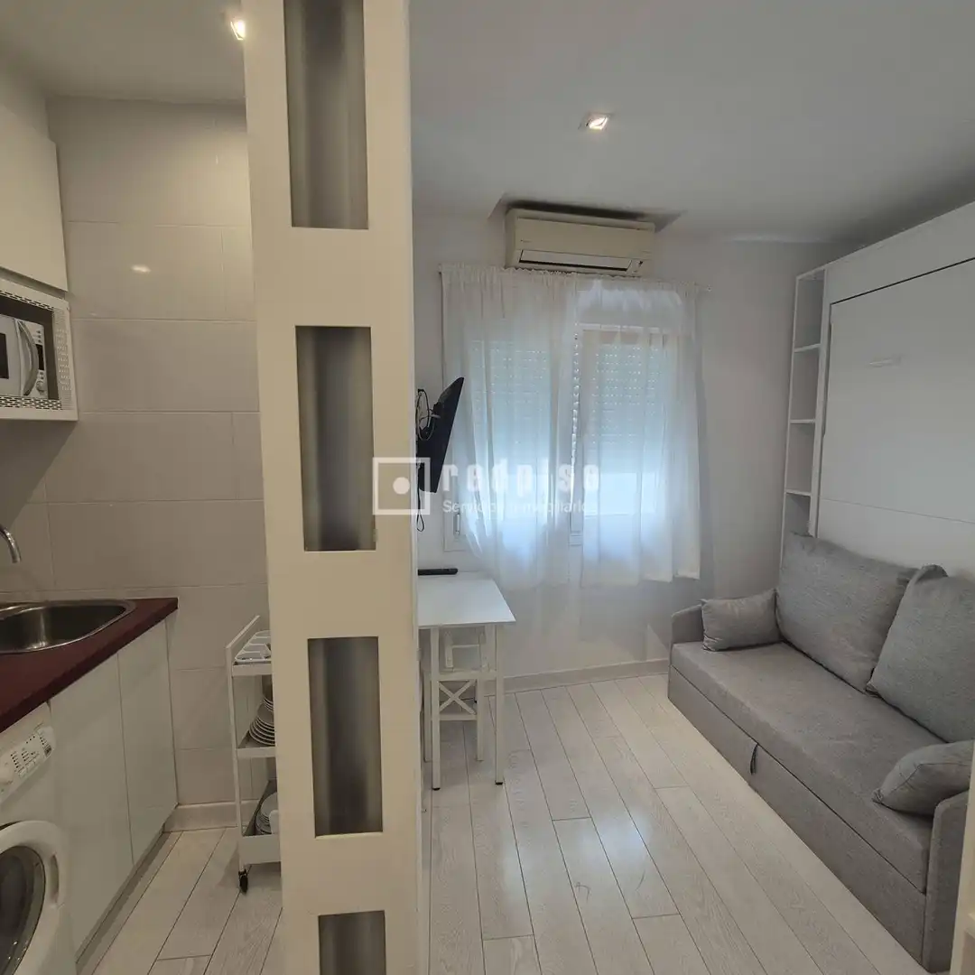 Bedroom of Study for rent in Sevilla  with Air Conditioner and Furnished