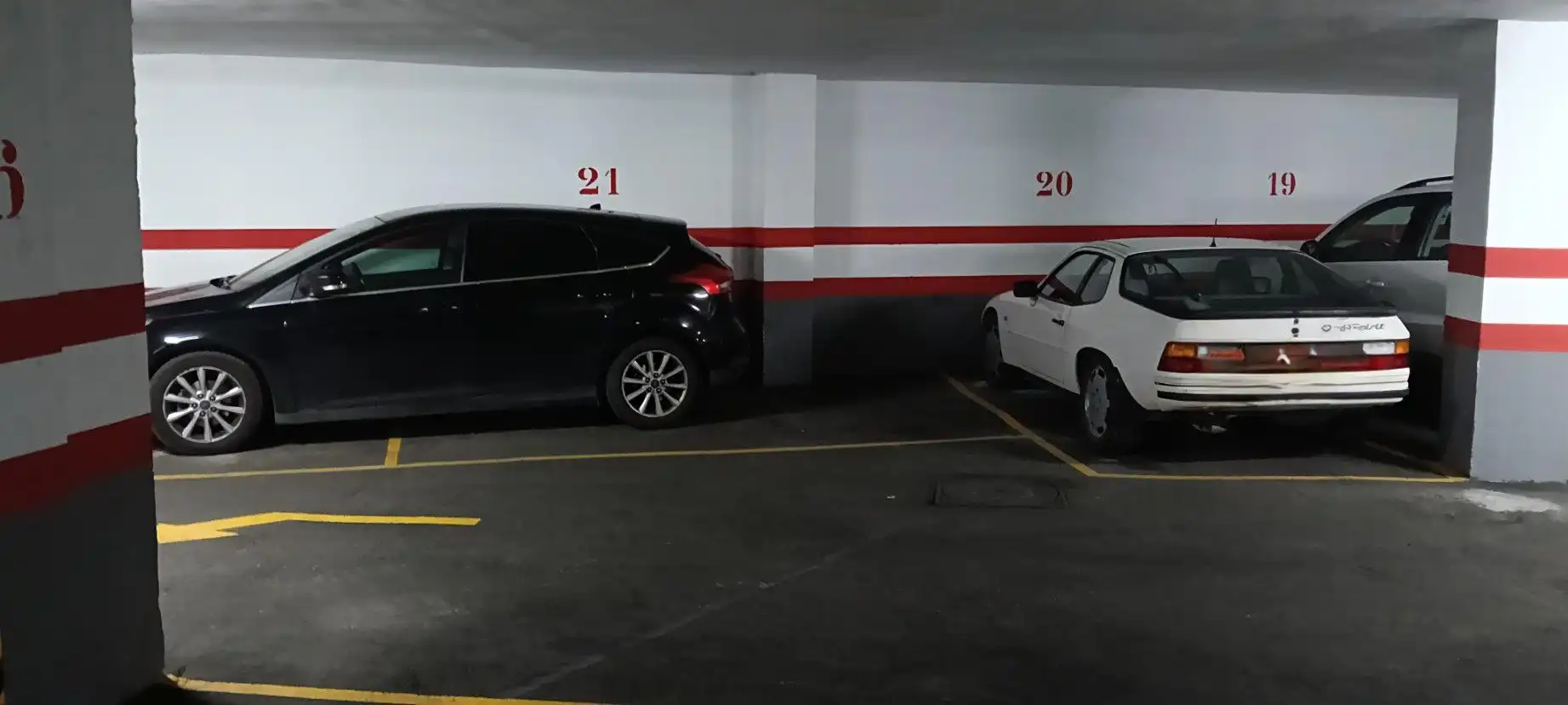 Parkplatz von Garage zum Verkauf in Zaragoza
