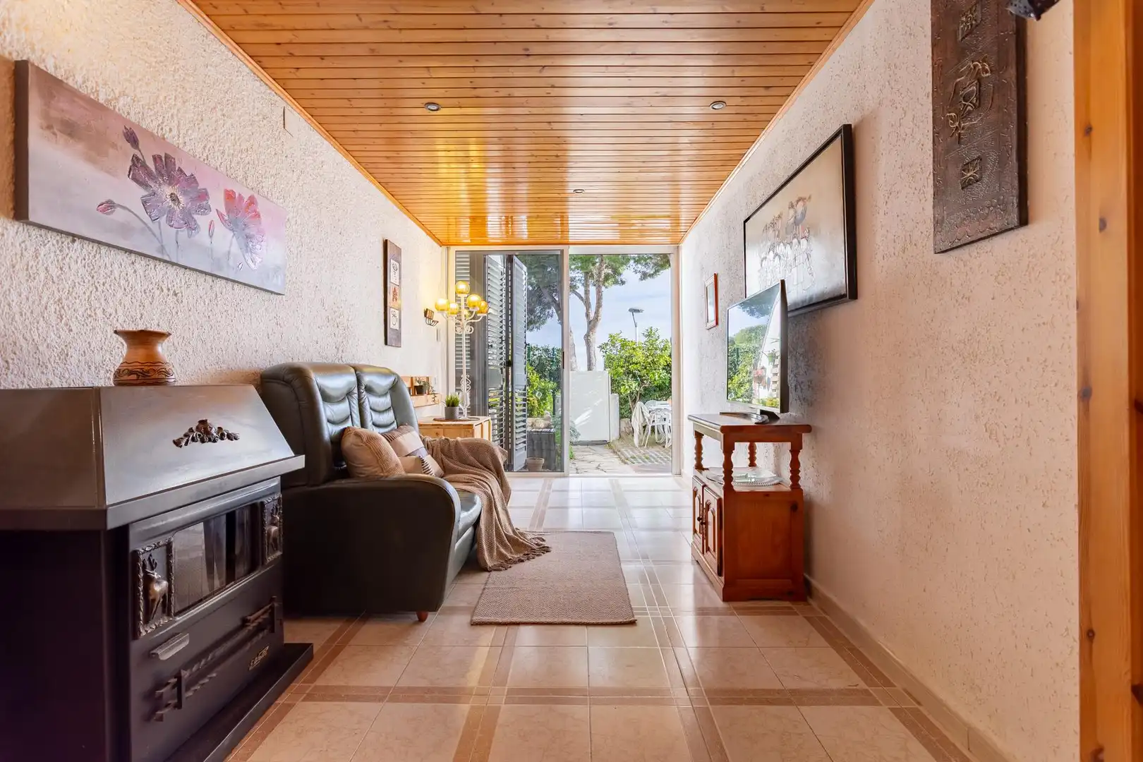 Sala d'estar de Apartament en venda en Salou amb Aire condicionat, Jardí privat i Terrassa