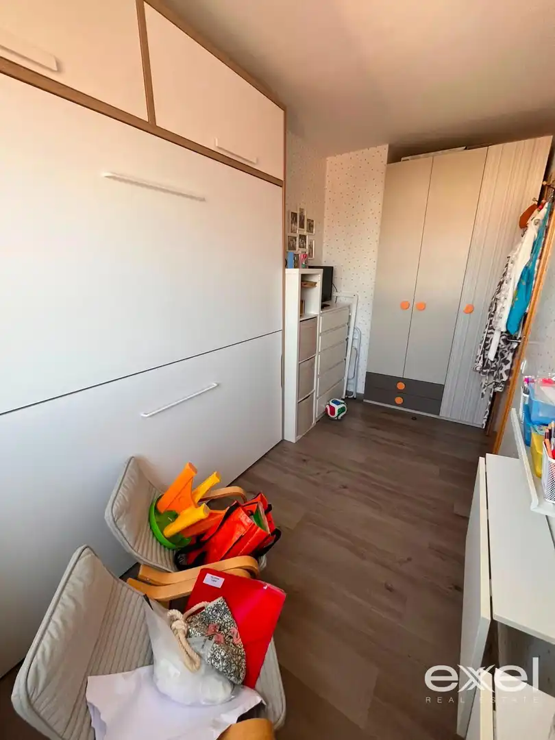 Schlafzimmer von Wohnung zum Verkauf in Sant Joan Despí mit Klimaanlage, Heizung und Parkett