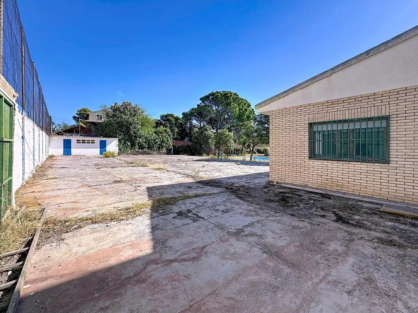 Vista exterior de Finca rústica en venta en Cuarte de Huerva