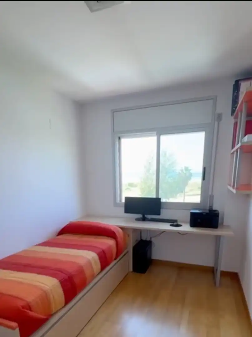 Bedroom of Flat for sale in Cubelles  with Air Conditioner, Heating and Storage room