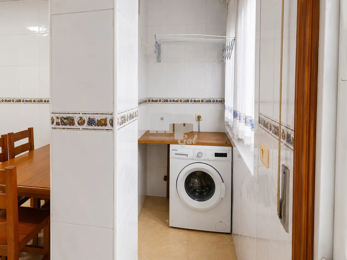 Bathroom of Flat for sale in Moaña  with Storage room